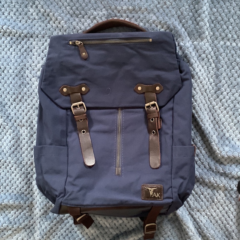 TAK laptop backpack